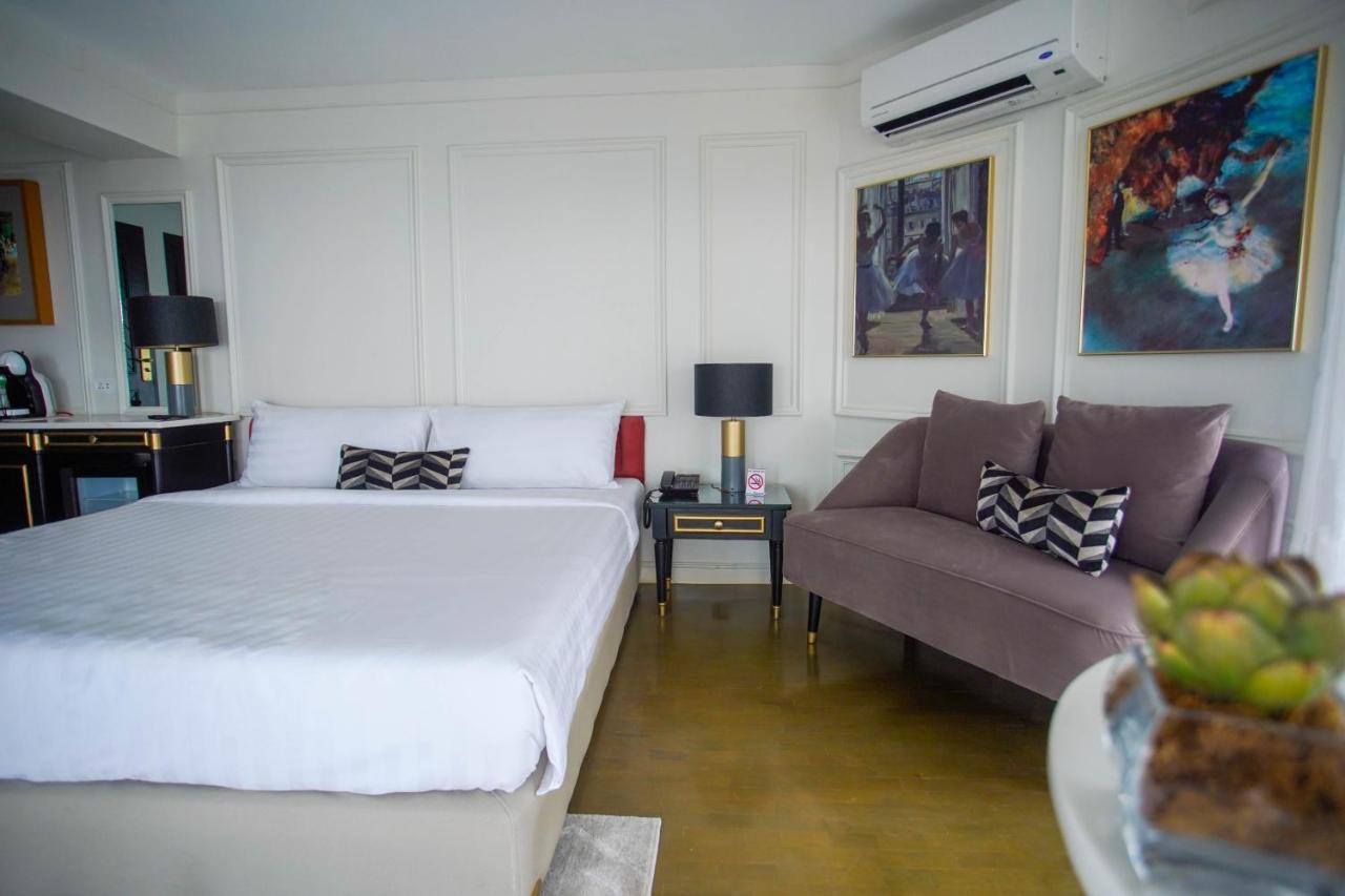 The Grandmaster Hotel Tagaytay City Exterior foto